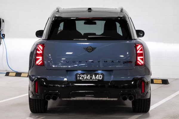 2025 MINI Countryman U25 JCW Favoured SUV image 5