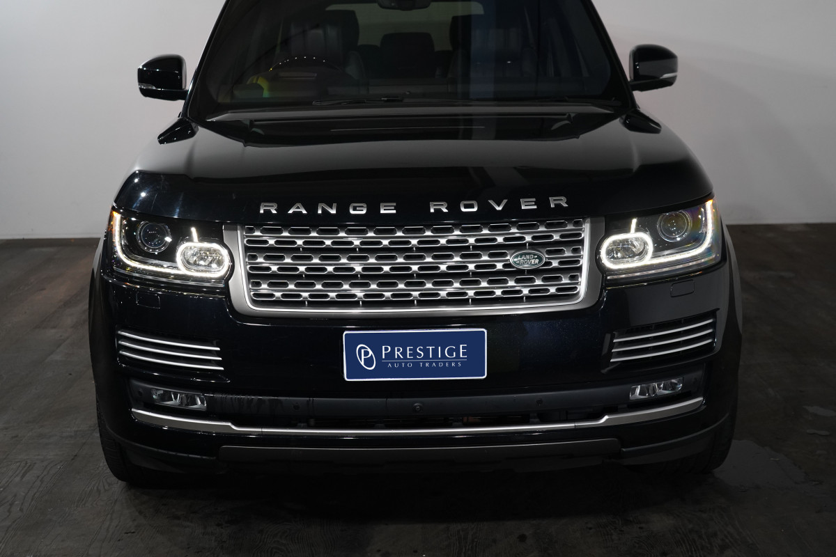 2017 Land Rover Range Rover Autobiography Sdv8 SUV Image 3