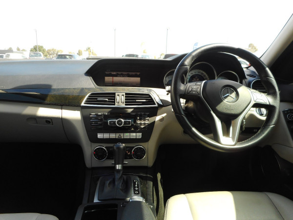2014 Mercedes-Benz C-class W204  C250 CDI Avantgarde Sedan