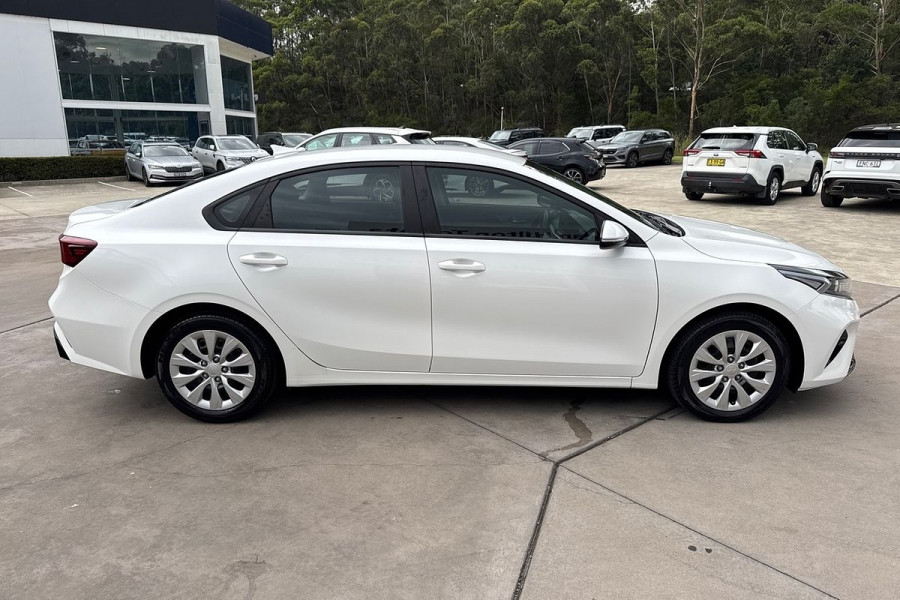 2024 Kia Cerato BD S with Safety Pack Hatch Image 16
