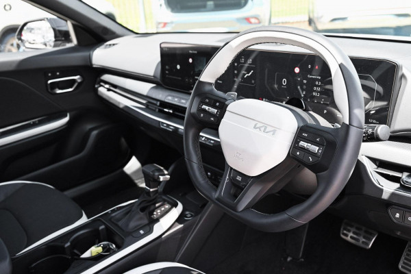 2026 Kia K4 CL4m GT-Line Sedan Image 4