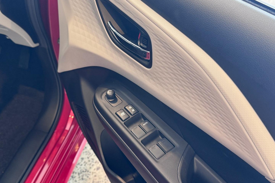 2024 Suzuki Swift UZ Hybrid Hatch Image 36