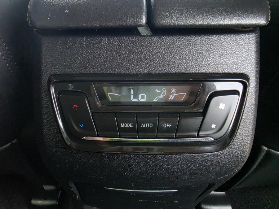 2021 LDV D90 SV9A Executive SUV Image 21