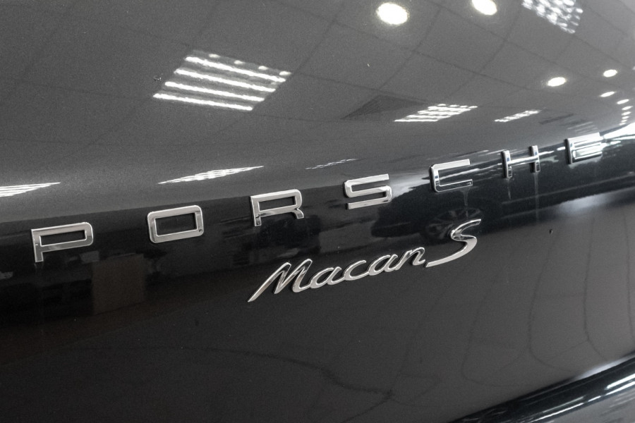 2016 MY17 Porsche Macan 95B S SUV Image 19
