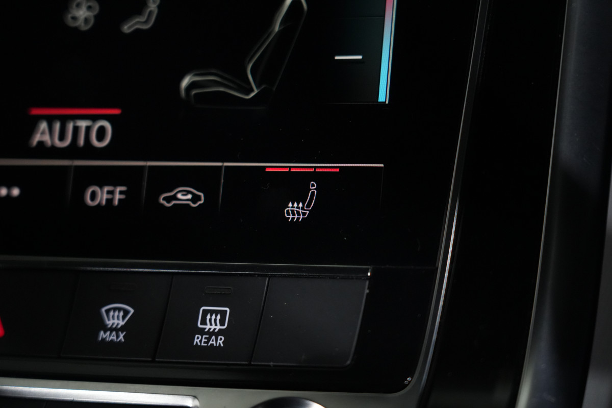 2020 Audi Q7 50 TDI S Line SUV