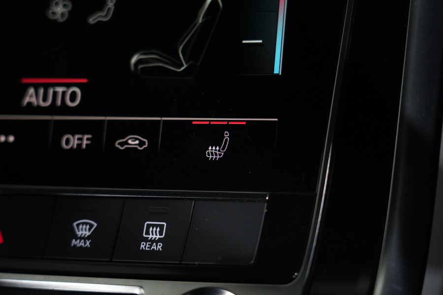 2020 Audi Q7 50 TDI S Line SUV Image 22