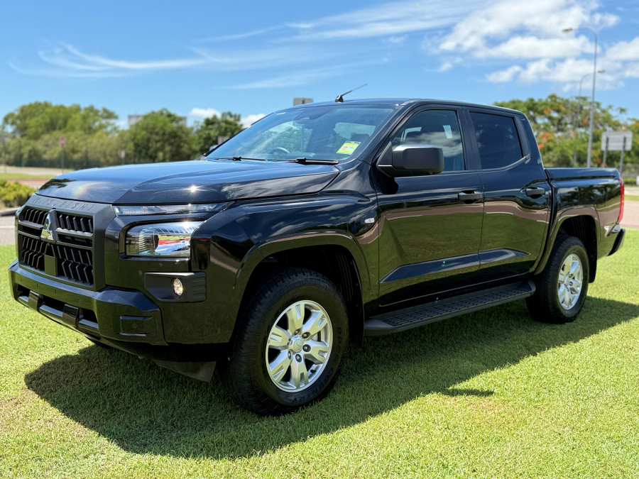 2026 Mitsubishi Triton MV GLX+ Ute Image 3