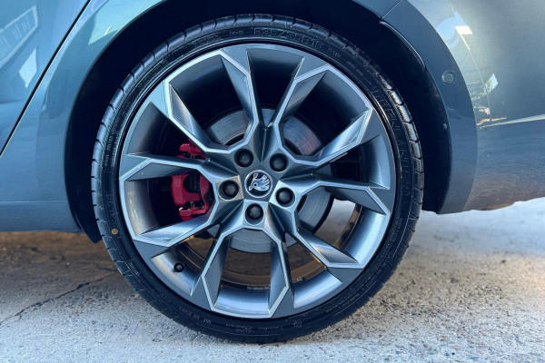 2019 Skoda Octavia NE RS 245 Wagon Image 28
