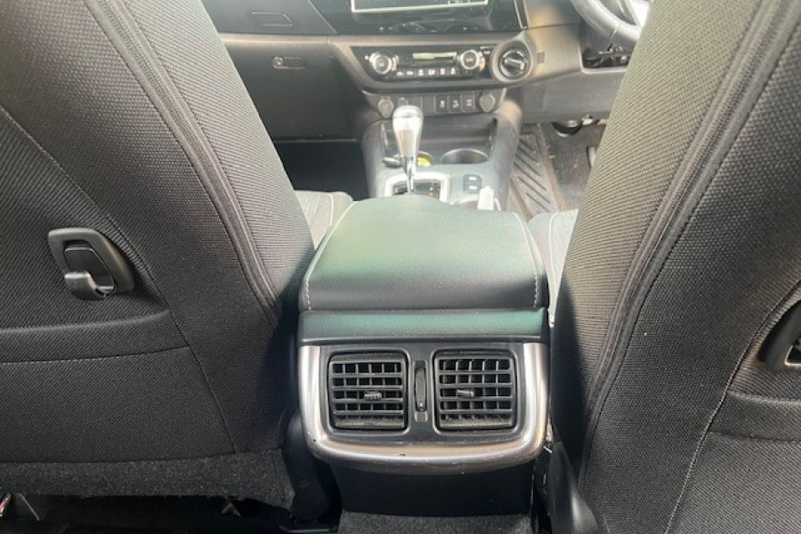 2019 Toyota HiLux  SR5 Ute Image 34