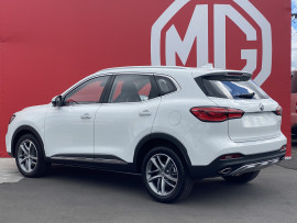 2022 MG HS Essence 1.5L 7 Speed DCT Suv image 4