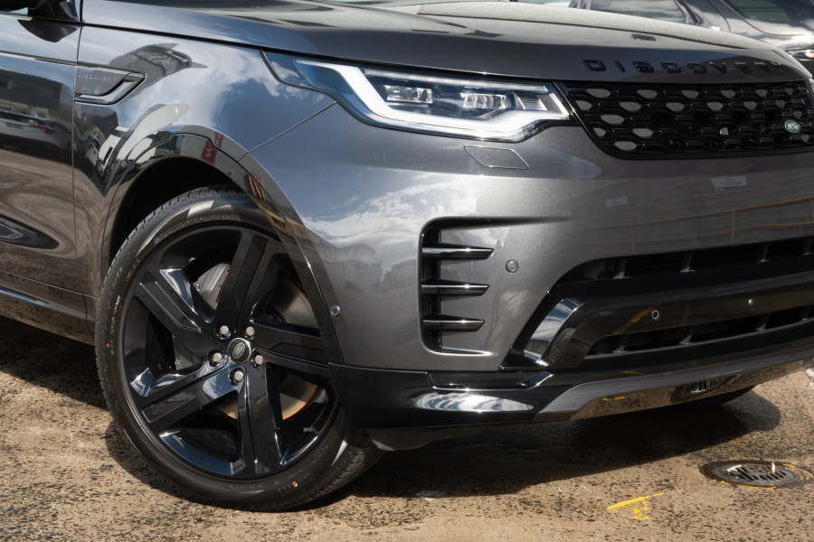 2026 Land Rover Discovery Series 5 D350 Dynamic SE SUV