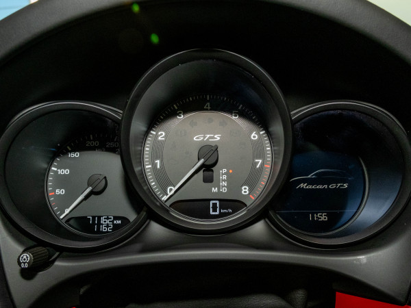 2022 MY23 Porsche Macan 95B GTS SUV image 17