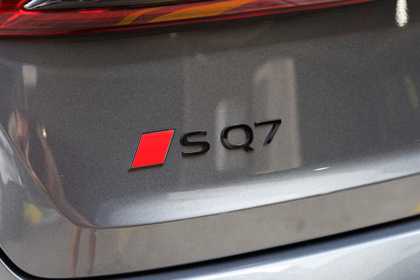 2026 MY25 Audi SQ7 4M TFSI SUV image 20