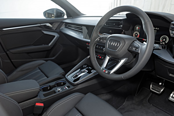 2026 Audi A3 GY TFSI 110kW S line Hatch image 7