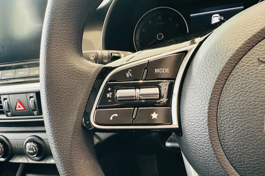 2024 Kia Cerato BD S Hatch Image 15