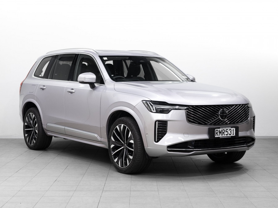 2025 Volvo XC90 L Series Ultra B5 Bright SUV Image 1