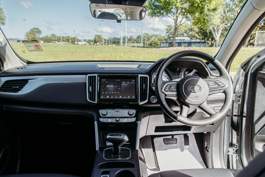 2025 MY24 GWM Ute NPW Cannon Premium CC Cab Chassis Image 19