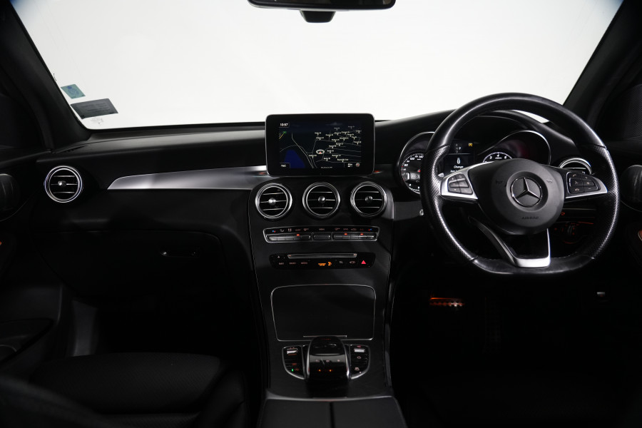 2019 Mercedes-Benz GLC-Class GLC200 SUV Image 13