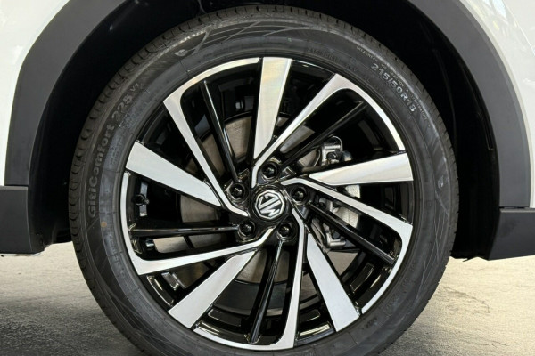2025 MG ZS ZS32 Essence Turbo SUV Image 5
