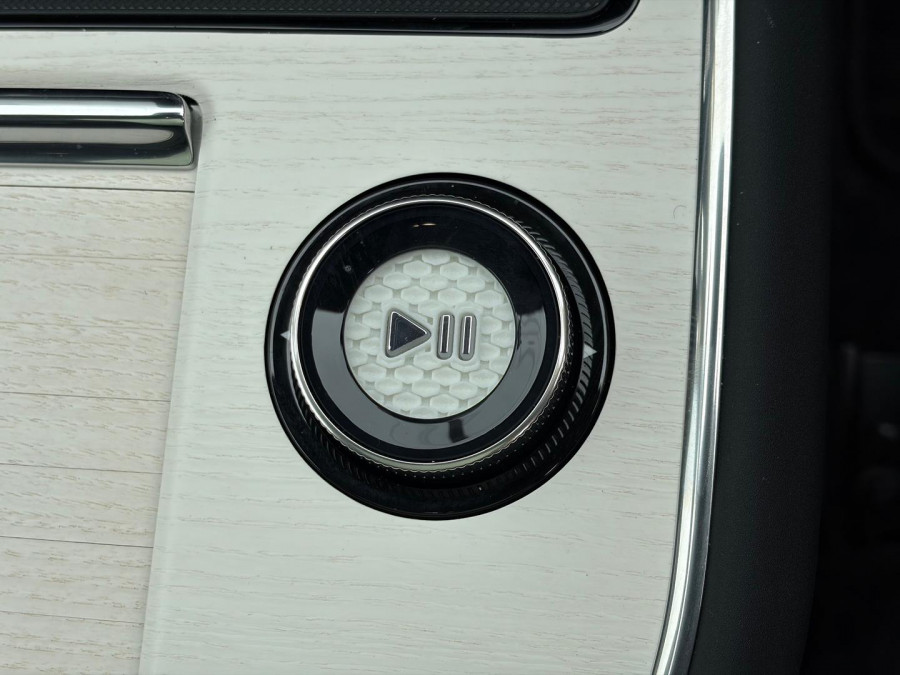 2025 MY26 Volvo EX90  Ultra Twin Motor Performance SUV Image 21