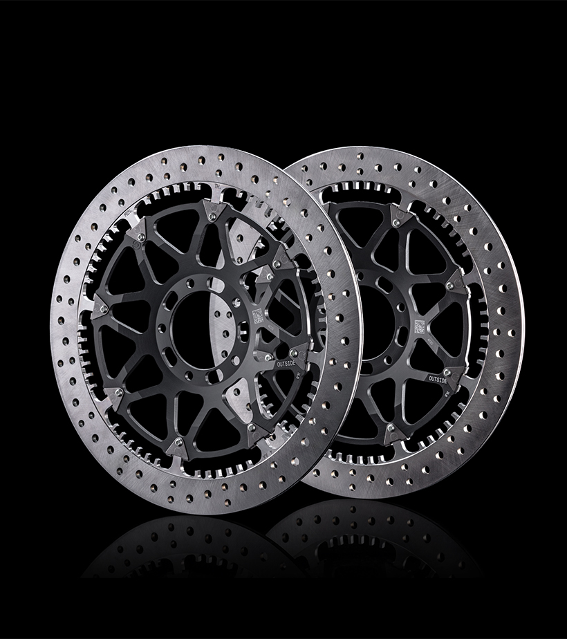 The first bike with 338.5 mm Brembo T-Drive finned discs Image