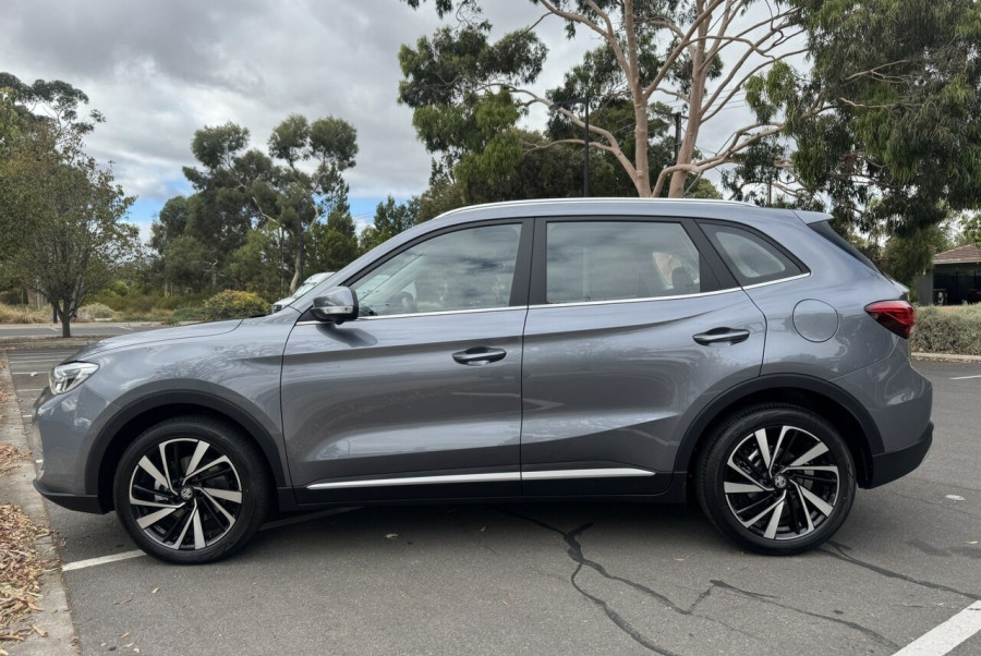 2025 MG ZS ZS32 Essence Turbo SUV Image 8