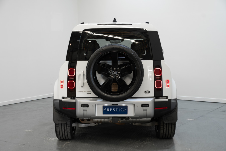 2021 Land Rover Defender L663 110 D300 SE SUV Image 15