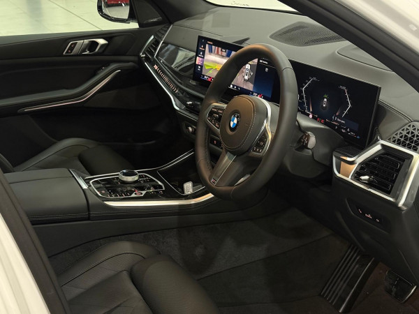 2026 BMW X5 G05 LCI xDrive30d M Sport SUV image 10