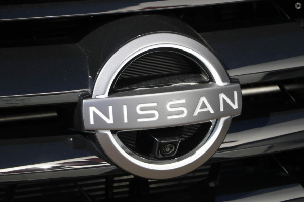 2026 Nissan Patrol Y62 Ti SUV Image 6