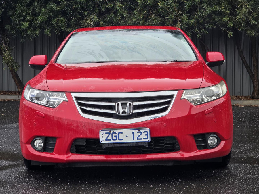 2012 Honda Accord Euro 8th Gen Luxury Sedan Image 4