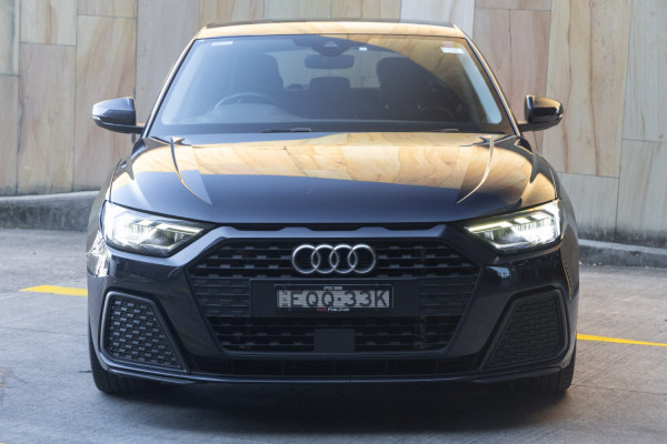 2022 Audi A1 GB 35 TFSI Hatch image 4