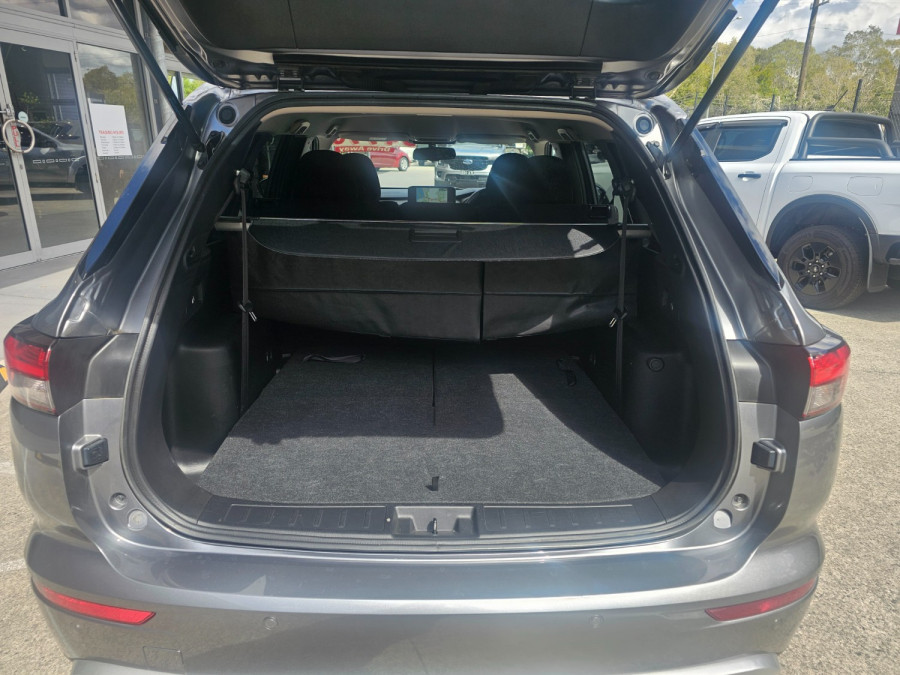 2023 Mitsubishi Outlander ZM LS SUV Image 10