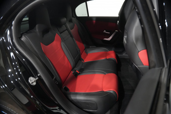2022 Mercedes-Benz A-Class A35 4matic Hatch image 25