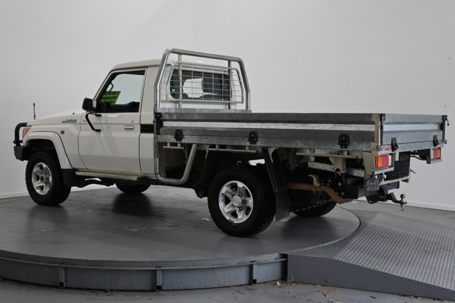 2022 Toyota LandCruiser 7C71510B0 LC Military GXL 4.5L Tualhassis 7C 003 Cab Chassis Image 7