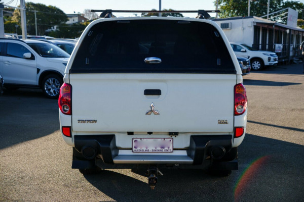 2013 MY14 Mitsubishi Triton MN GLX Ute Image 3