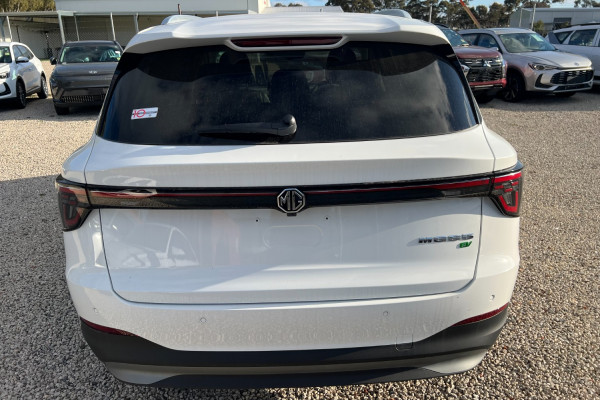 2025 MG MGS5 EV ZS3EM Essence 49 SUV Image 6