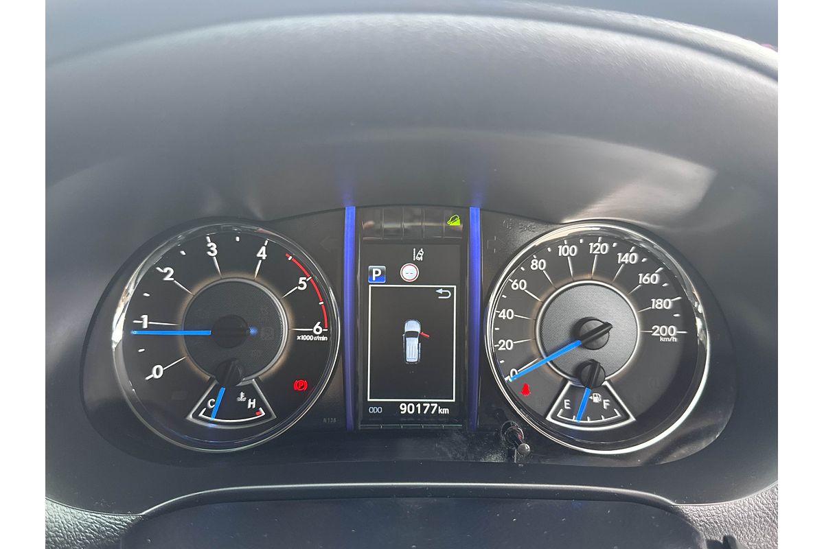 2019 Toyota Fortuner GUN156R Crusade Wagon Image 10