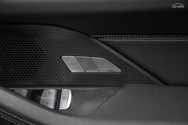 2024 BMW i4 G26 eDrive35 Hatch image 17