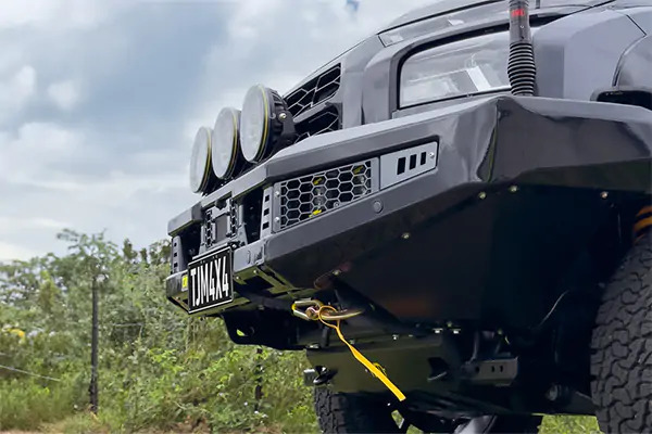 TJM Venturer Bar