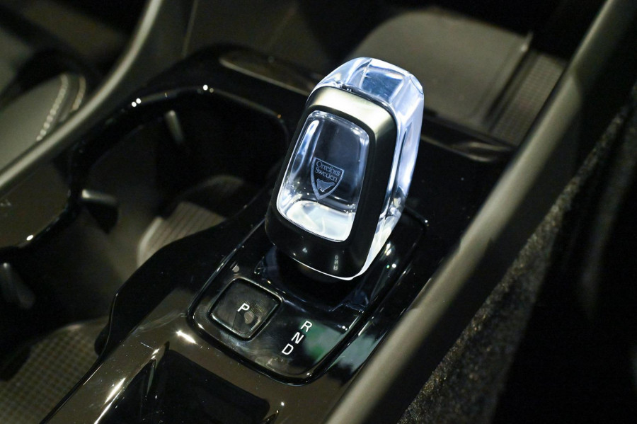 2026 Volvo XC40 XZ Ultra B4 Dark SUV Image 18