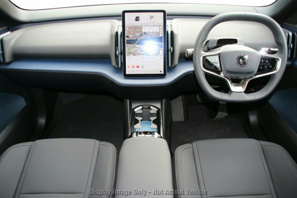2024 Volvo EX30  Twin Motor Performance Ultra SUV Image 6