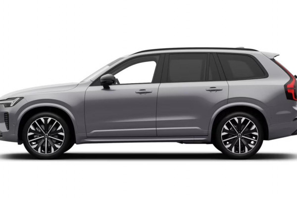 2026 Volvo XC90 L Series Ultra B5 Dark SUV Image 3