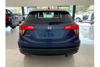 2016 Honda HR-V VTi Hatchback Image 4