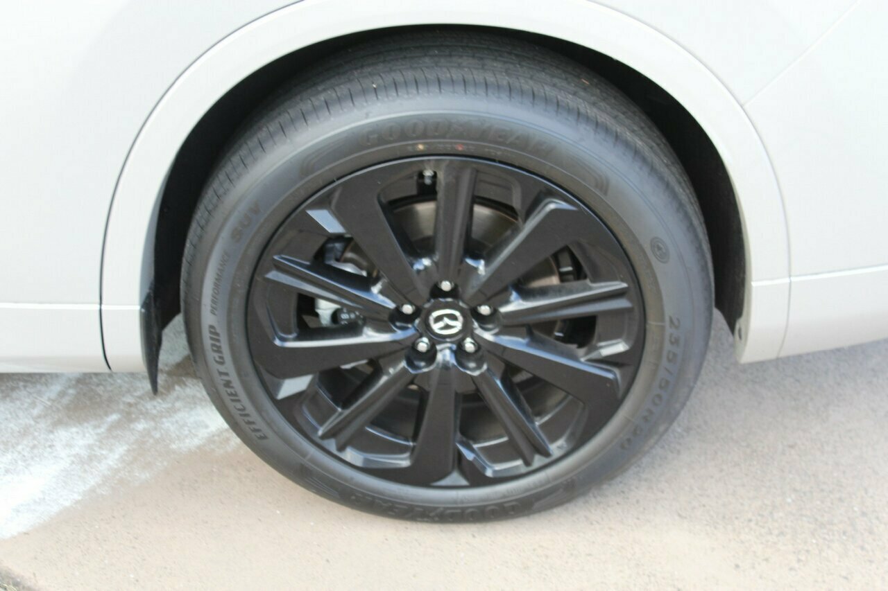 2024 Mazda CX-80 KL D50e GT SUV Image 14