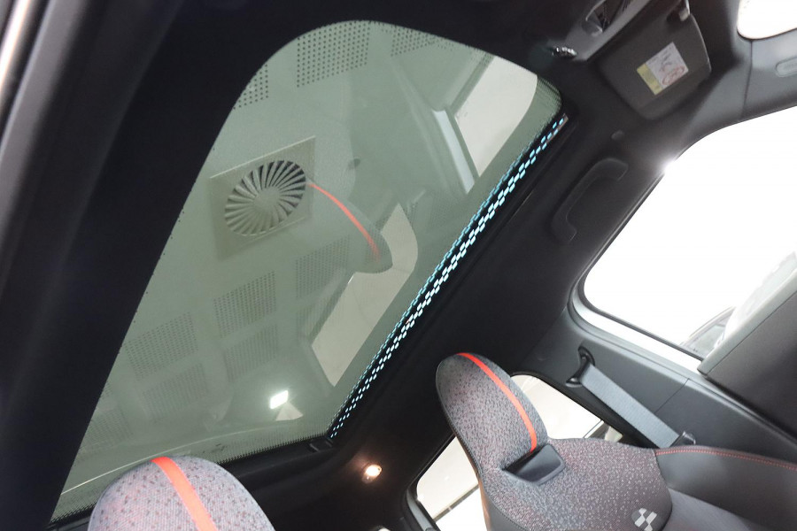 2025 MINI Aceman J05 JCW E Favoured Hatch