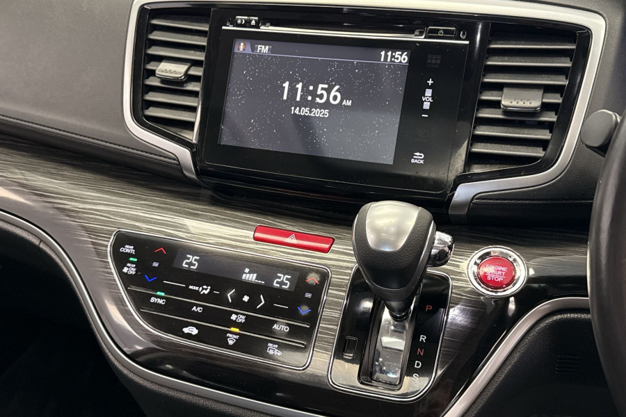 2016 Honda Odyssey 5th Gen VTi-L SUV Image 6