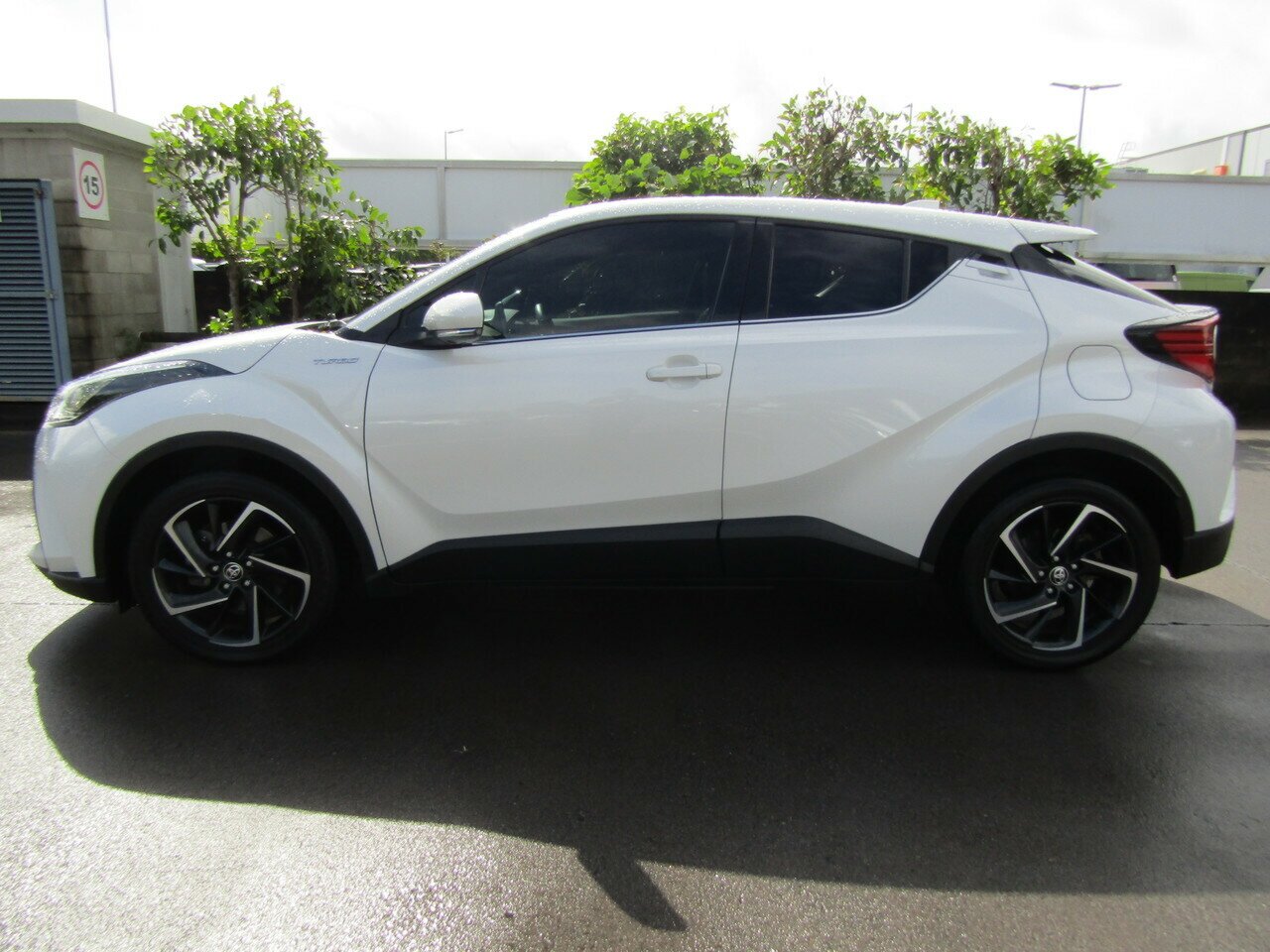 2020 Toyota C-HR NGX Koba SUV Image 4