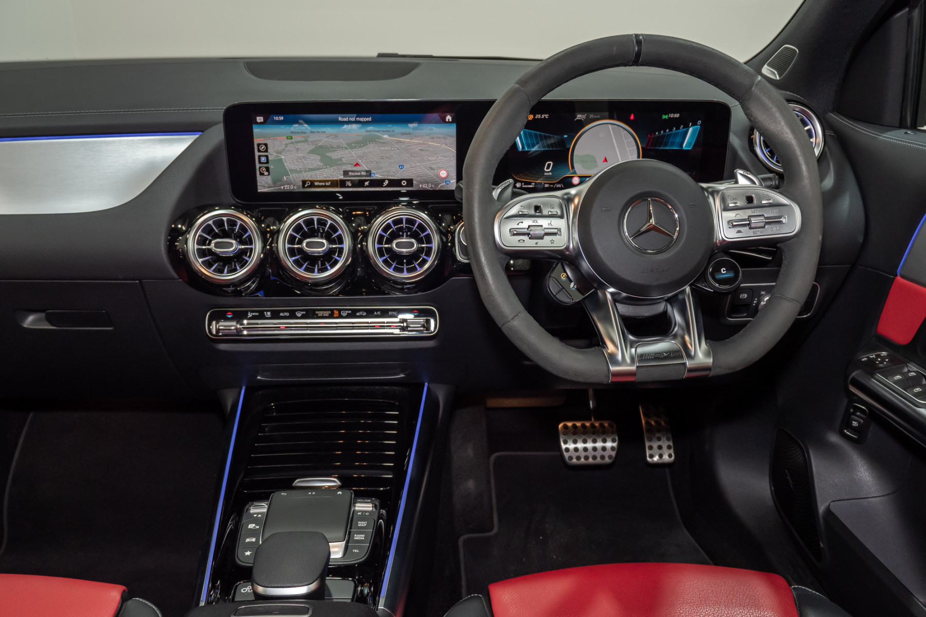 2020 Mercedes-Benz Gla 45 S 4matic+ SUV Image 21