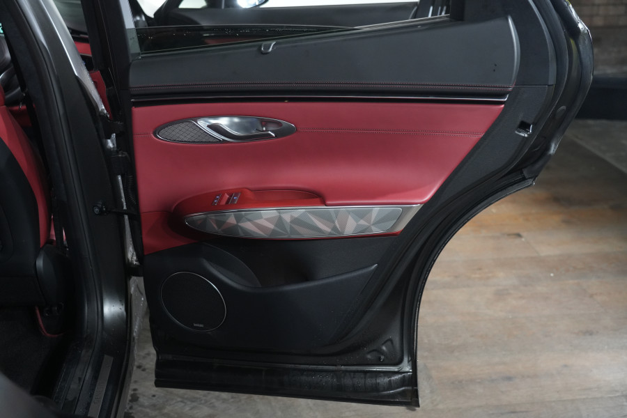 2023 Genesis GV70 2.5t Awd SUV Image 36