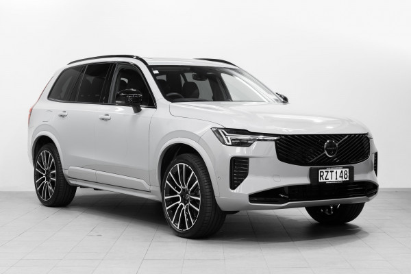 2026 Volvo XC90 L Series Ultra B5 Bright SUV